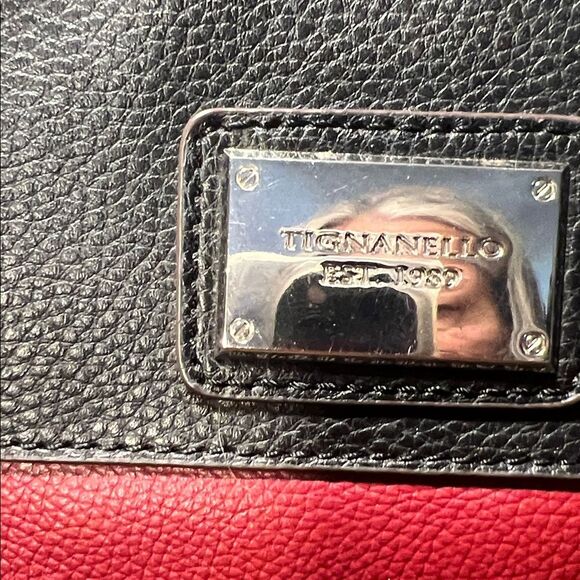 Tignanello Red Leather Social Status Medium Satchel - Picture 2 of 16